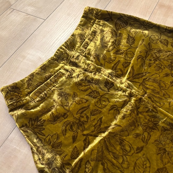Anthropologie Gold Velvet Wide-Leg Floral Pants - Picture 4 of 10